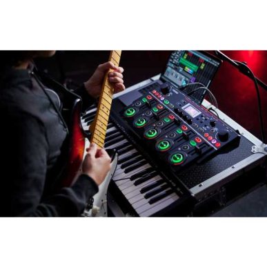 Alternative view of BOSS RC-505 MKII Loop Station